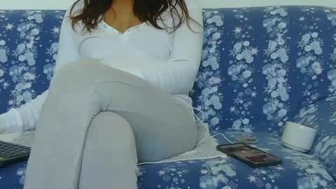 janehotmilf online show from July 26, 7:50 am