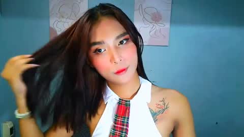 Janelarose online show from June 2, 3:30 am