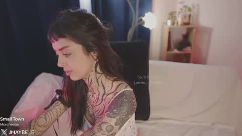   jmaybe e online show from January 6, 6:01 pm