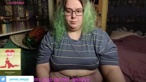 Jannet online show from December 22, 6:14 pm