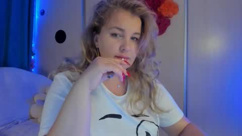Snapshot of jansylines chatting on September 20, 7:17 pm JansyLines online show from September 20, 7:17 pm