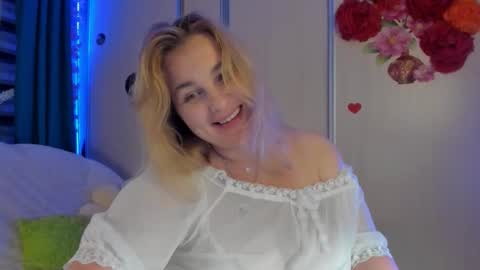 Snapshot of jansylines chatting on October 8, 7:09 pm JansyLines online show from October 8, 7:09 pm