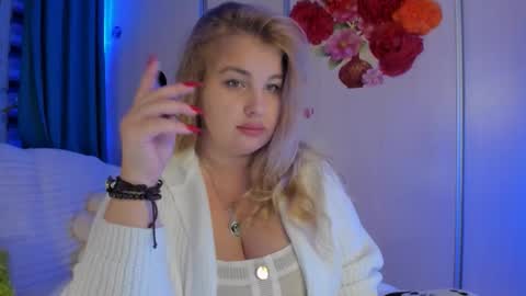 Snapshot of jansylines chatting on October 3, 9:23 pm JansyLines online show from October 3, 9:23 pm