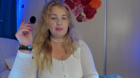 Snapshot of jansylines chatting on October 11, 7:39 pm JansyLines online show from October 11, 7:39 pm