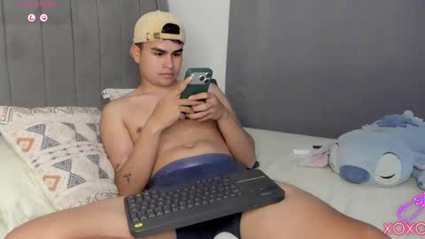 JARETHH online show from May 25, 11:22 pm