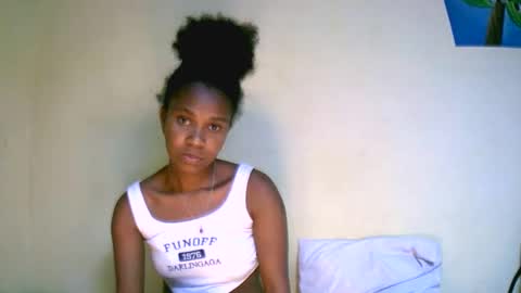 jasminah176750 online show from October 17, 12:36 am