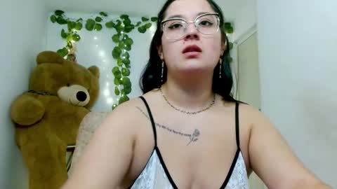 jasmine609087 online show from November 24, 3:11 pm