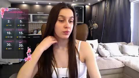 Jasmine online show from March 22, 10:08 am