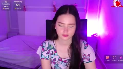 Snapshot of jasminebella0 chatting on February 22, 1:44 am jasminebella0 online show from February 22, 1:44 am