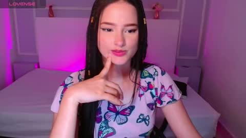 Snapshot of jasminebella0 chatting on March 2, 1:58 am jasminebella0 online show from March 2, 1:58 am