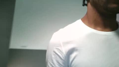 Jason Sweets online show from April 24, 9:39 pm