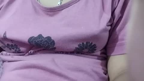 jasspreettt online show from June 16, 1:48 pm