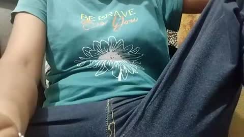 jasspreettt online show from June 19, 1:28 pm