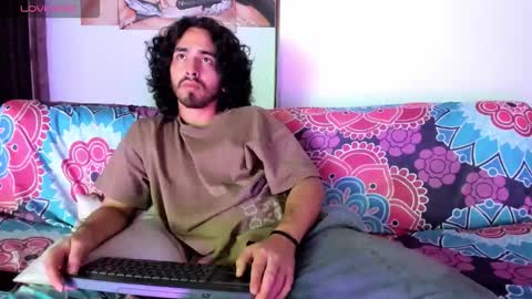 jave_rave online show from March 12, 4:49 am