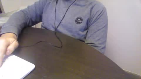 javi94valenciap online show from December 4, 3:37 pm