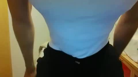 javichu337 online show from March 31, 11:05 pm