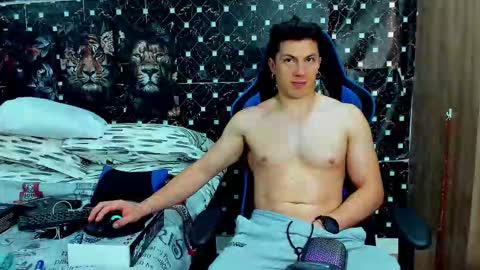 Javier online show from February 27, 10:35 pm