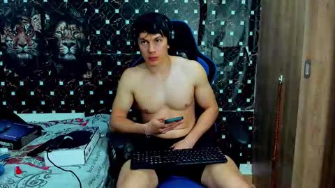 Javier online show from March 25, 11:44 pm