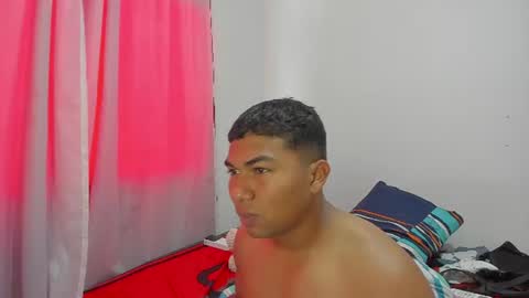 jaxrider_ online show from August 4, 12:12 pm