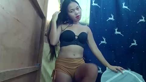 jaycee_x online show from November 15, 7:21 am