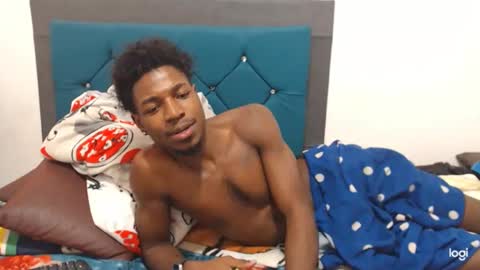 jaycollins online show from February 24, 12:30 am