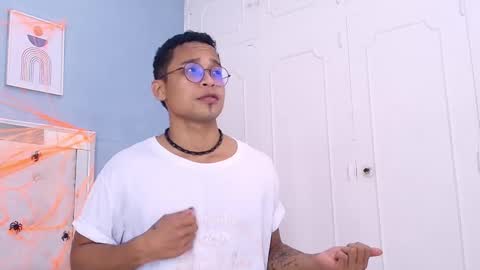 Jayden Morris online show from November 1, 6:29 pm