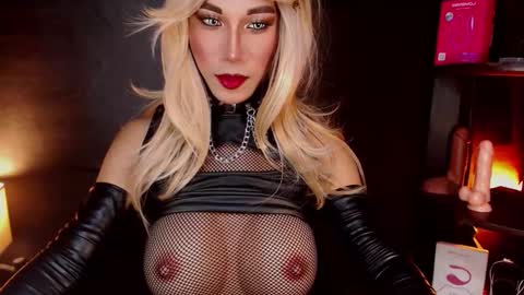 jayetan online show from February 2, 11:50 am