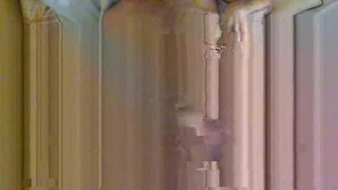 HUngBtmFl online show from November 27, 3:03 am