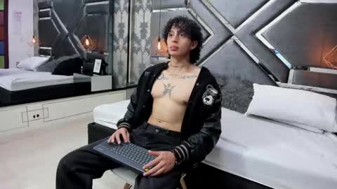 Jay Taylor online show from April 21, 12:01 pm