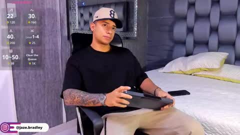 jaze_bradley online show from September 24, 11:17 am