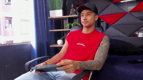 jaze_bradley online show from November 21, 12:03 pm