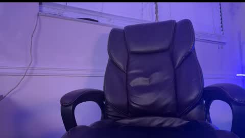 JcMax305 online show from January 8, 11:43 pm