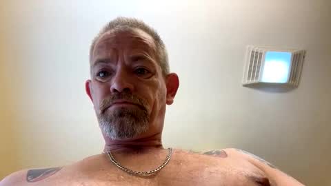 jd47920 online show from April 29, 4:34 pm