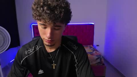 jean_burns online show from February 20, 8:00 pm