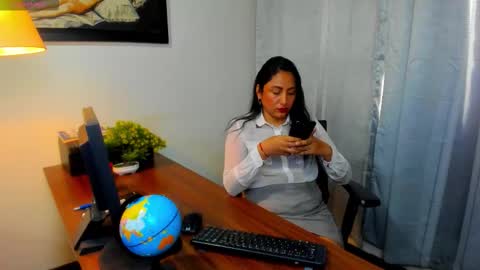 Mistress Jane Foster online show from October 28, 7:04 pm