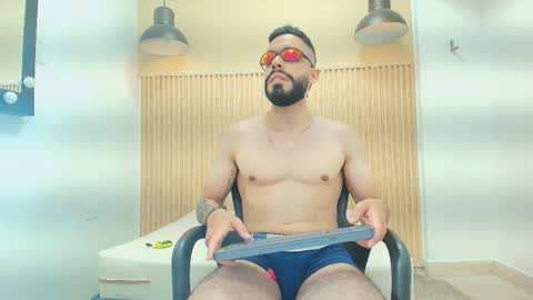 JEAN online show from March 26, 10:15 pm