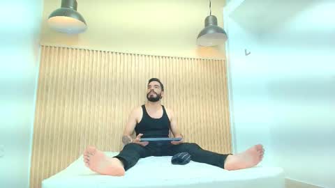 JEAN online show from March 17, 7:30 pm