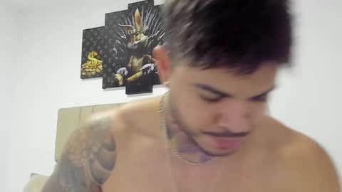 Jean  axelcrow       Modelo Independiente online show from September 21, 6:39 am