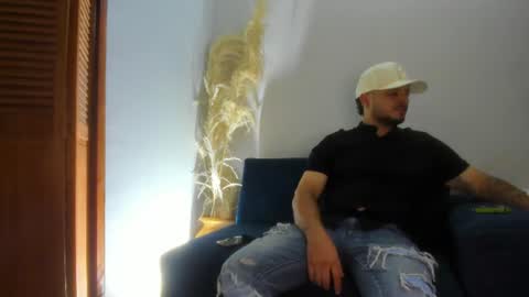 Jean alex  online show from June 24, 2:07 am