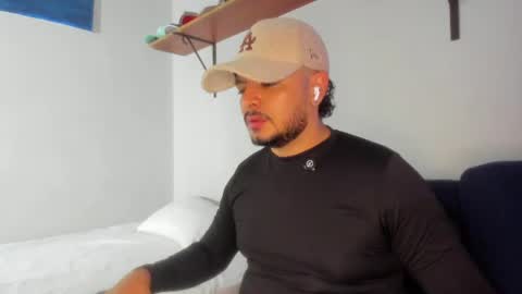 Jean alex  online show from July 11, 1:21 am