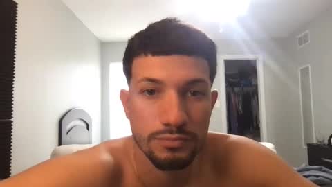 jeanwhitebianco online show from October 18, 7:18 pm