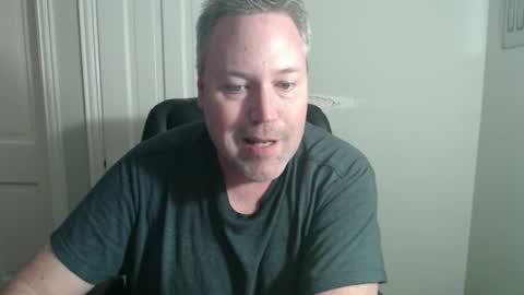JE online show from May 9, 4:51 am