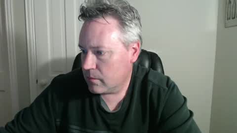 JE online show from December 7, 3:53 am