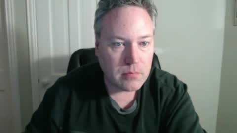 JE online show from December 19, 8:02 am