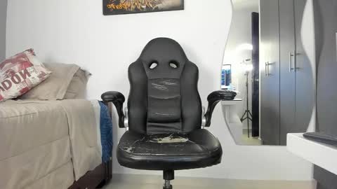 Jeanpii01 online show from March 29, 5:20 am