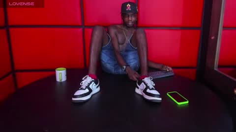 ---  Jeff --- online show from March 3, 4:30 am