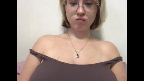 Inna  online show from October 10, 6:08 am