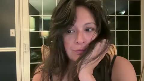 Jelli online show from October 19, 9:14 am