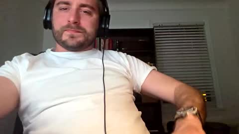 jellzor online show from April 2, 2:30 am