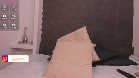 JEENA  online show from October 28, 4:19 pm